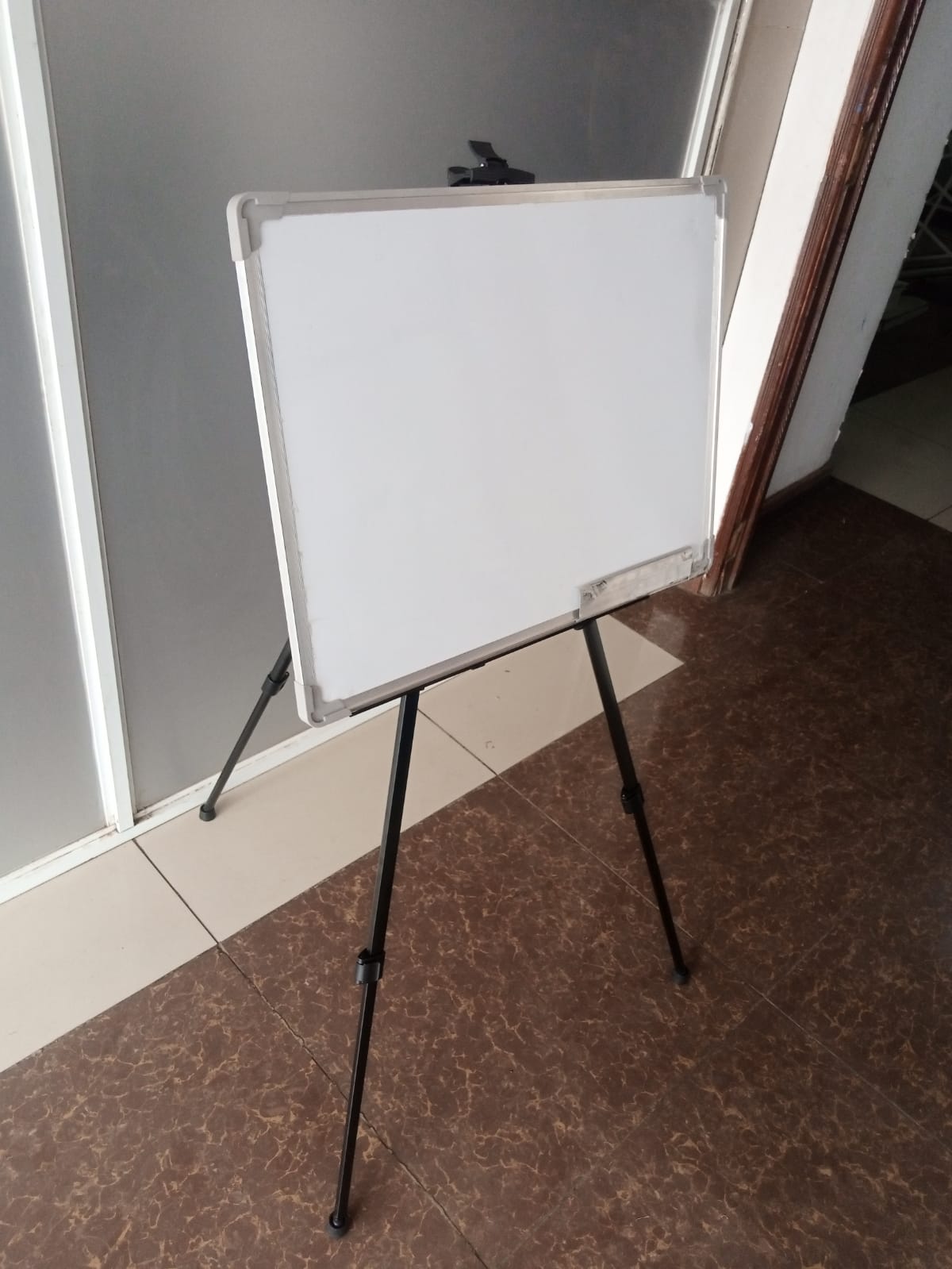 White Board Medium Easel Stand The White Board Store